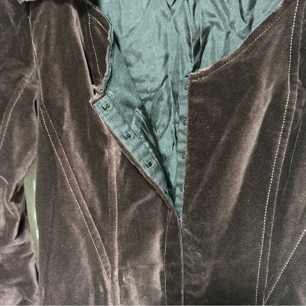 Easton Pearson Velvet Blazer in Deep Brown - Picture 3 of 14